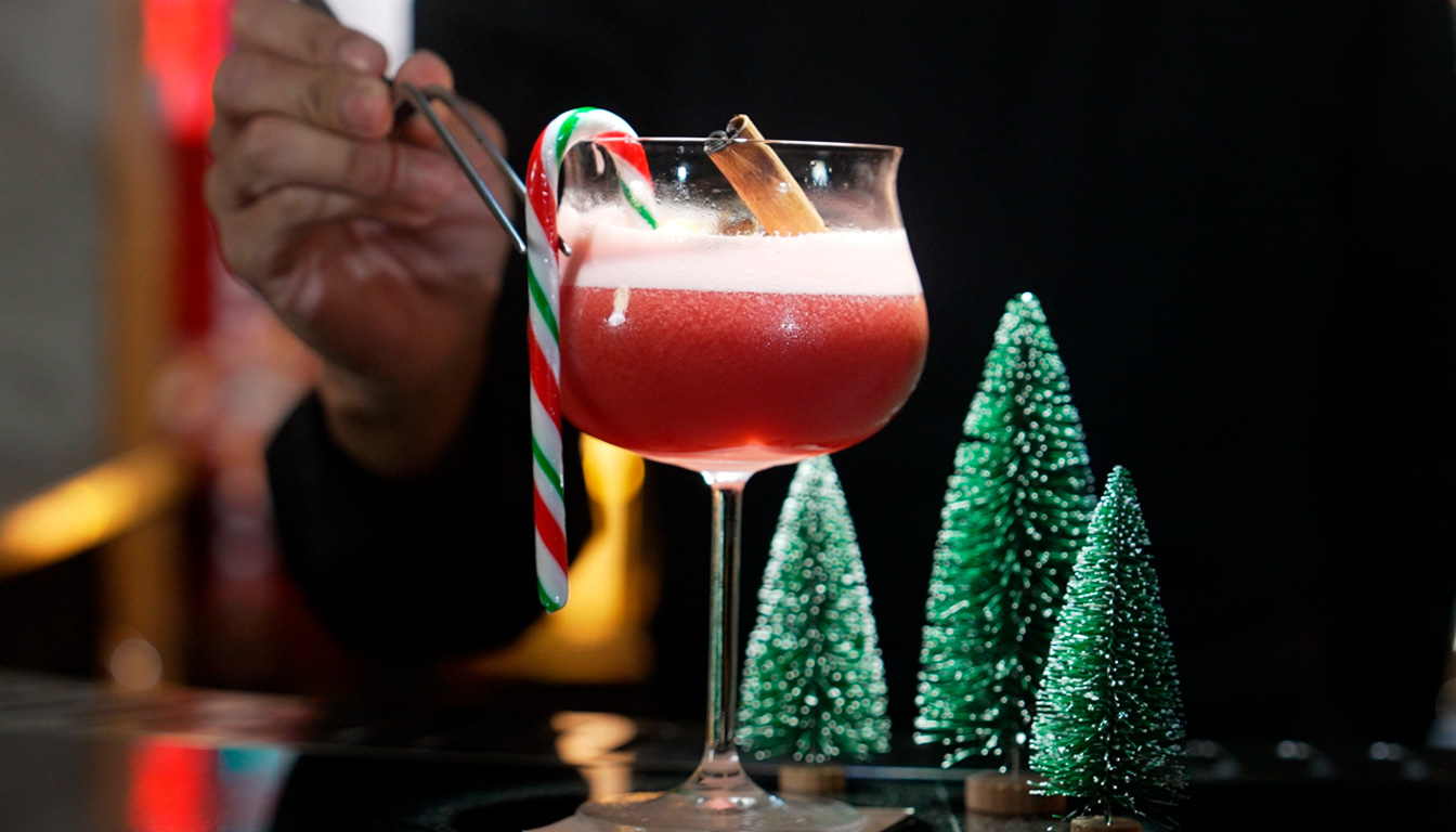 Cocktail bonbon Candy Cane Spritzer : conseils pour une boisson festive et originale