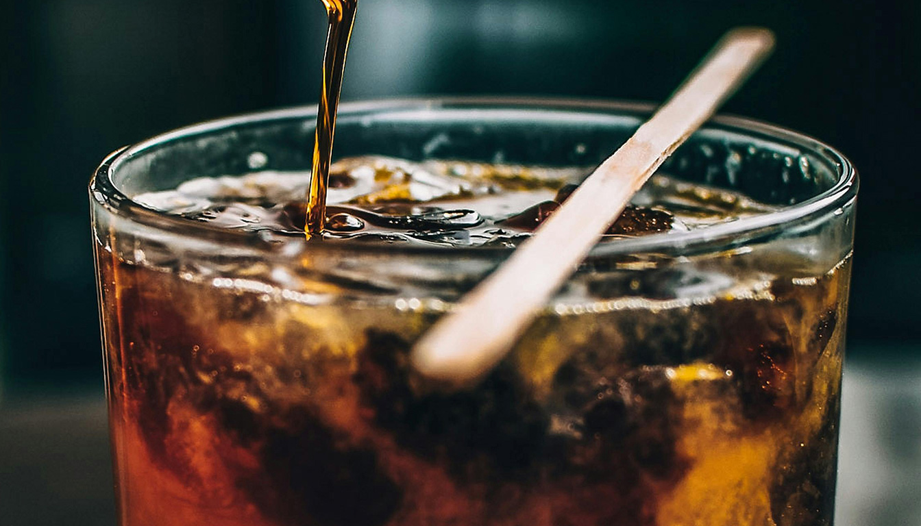 découvrez des recettes originales de rhum arrangé à la banane et des idées d’associations gourmandes pour un apéritif réussi et savoureux.