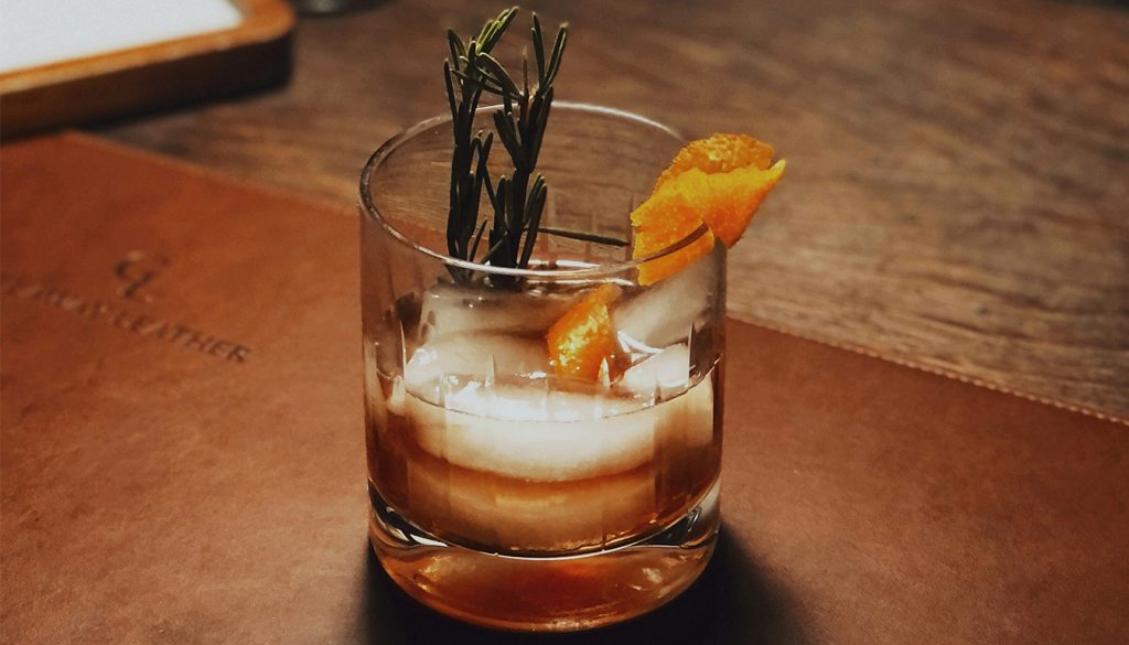 découvrez des idées originales pour associer le rhum arrangé vanille ainsi que des conseils pratiques pour réussir sa macération et sublimer vos préparations maison.