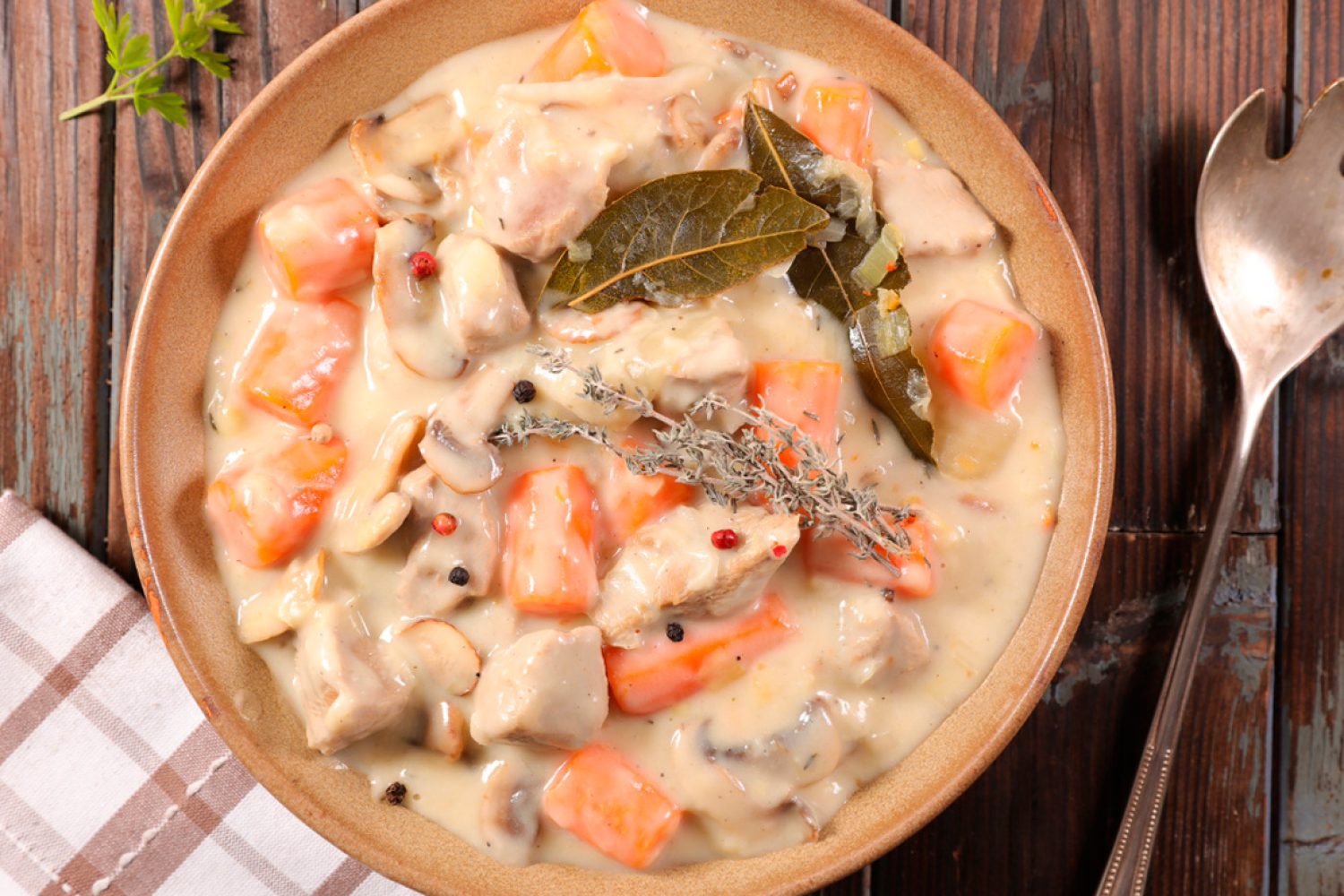 Recette blanquette de veau traditionnelle au vin blanc et poireaux : étapes et astuces