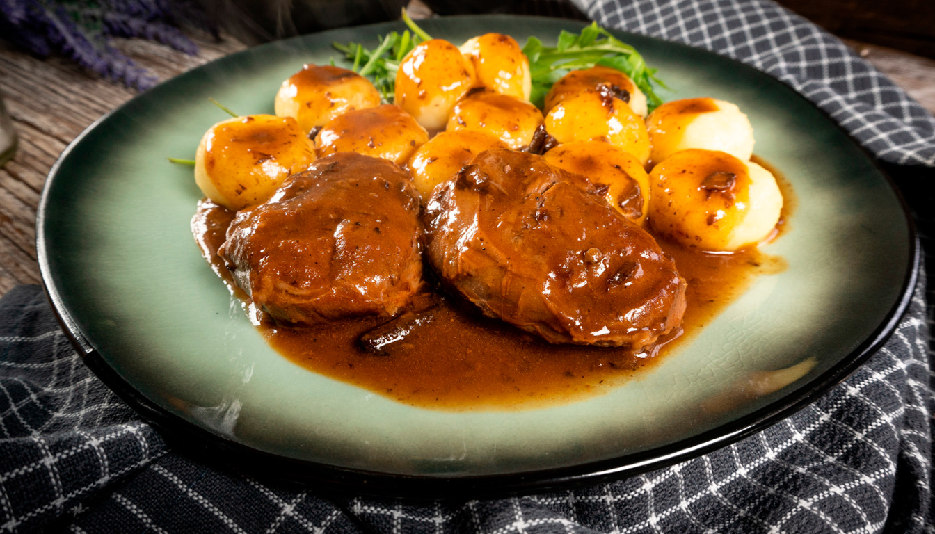 découvrez les meilleures idées d'accompagnement pour les joues de porc à la bière, avec des légumes et garnitures savoureuses qui sublimeront votre plat.