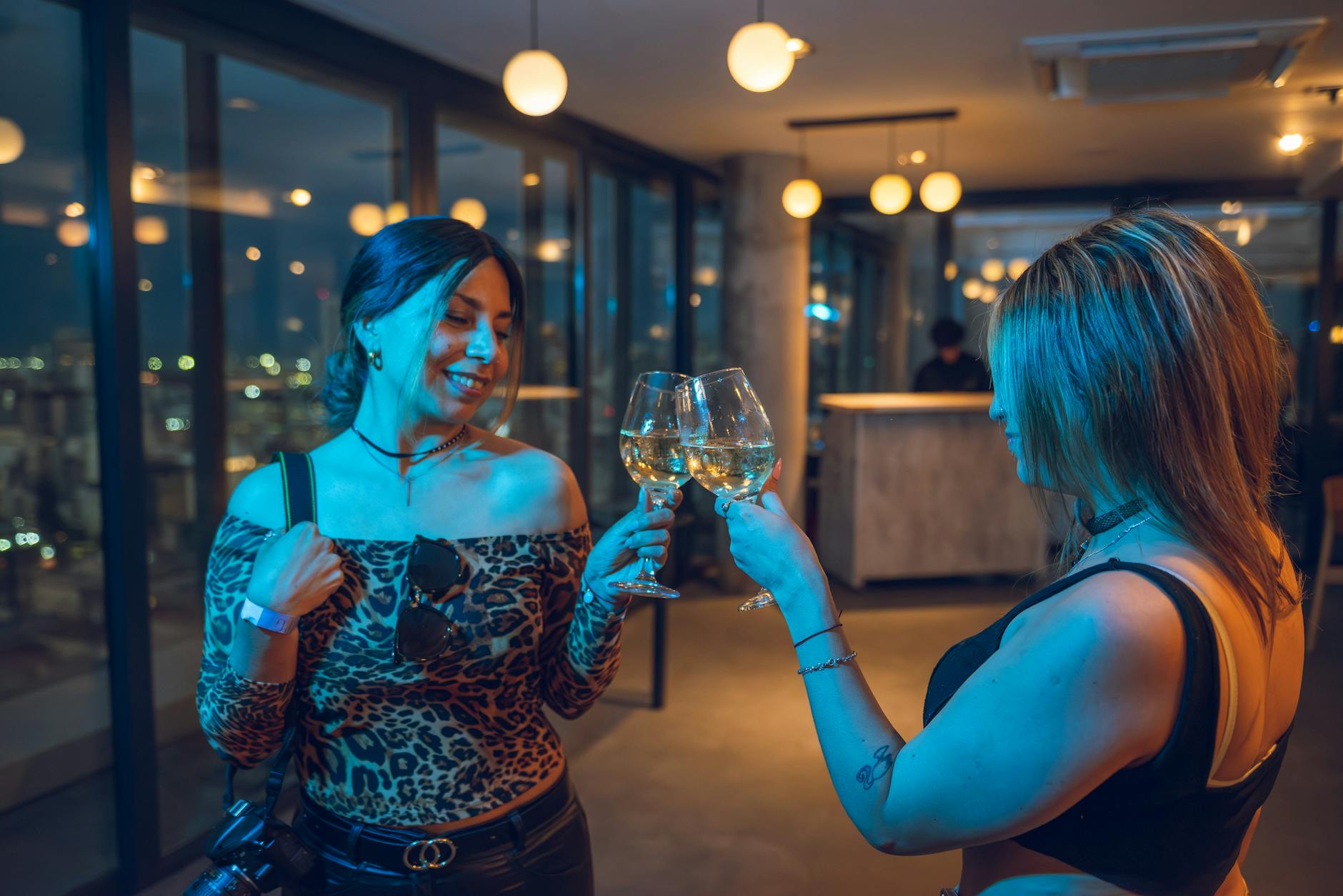 Bar à vin Paris 6 : comment repérer les adresses incontournables pour une vraie soirée de dégustation — bar à vin Paris terrasse soirée