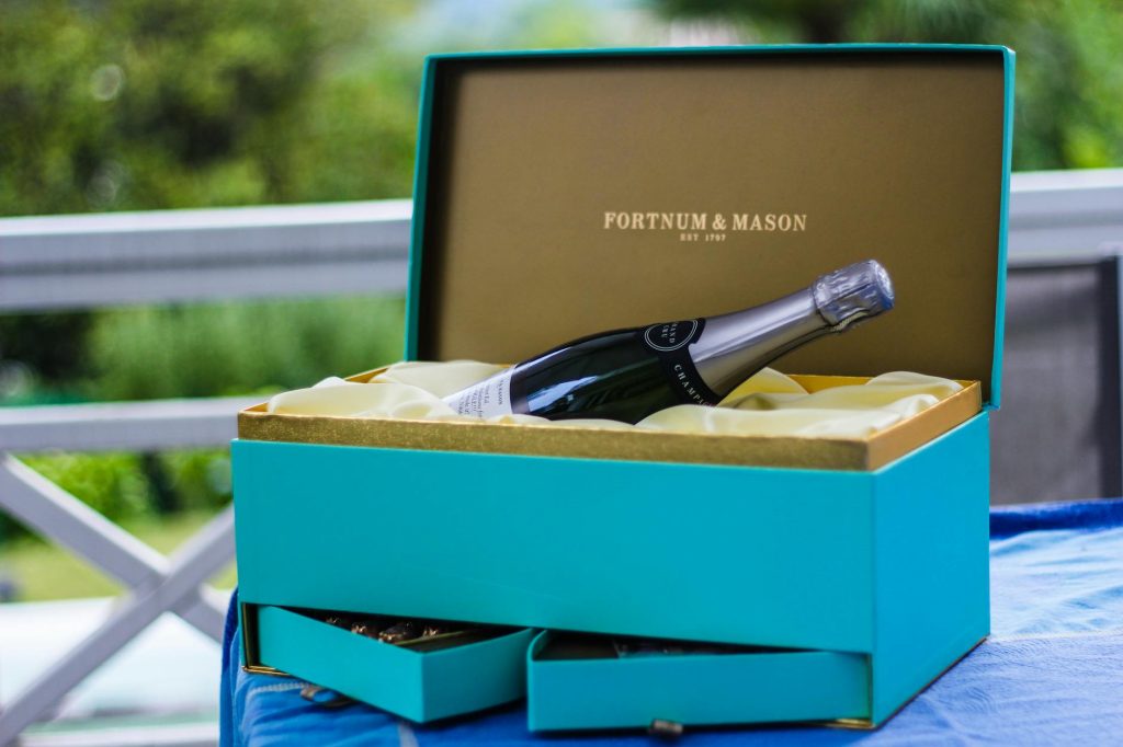 Bouteille de vin personnalisée anniversaire — bouteille de vin personnalisée cadeau anniversaire