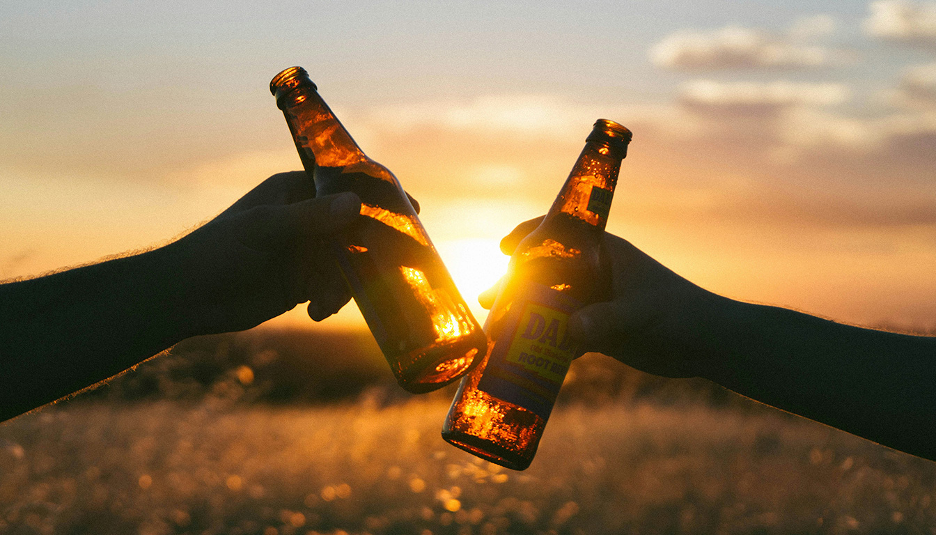 découvrez combien de calories contiennent différentes portions de bière : 25 cl, 33 cl, pinte, ainsi que les bières sans alcool. informations précises pour mieux gérer votre consommation.