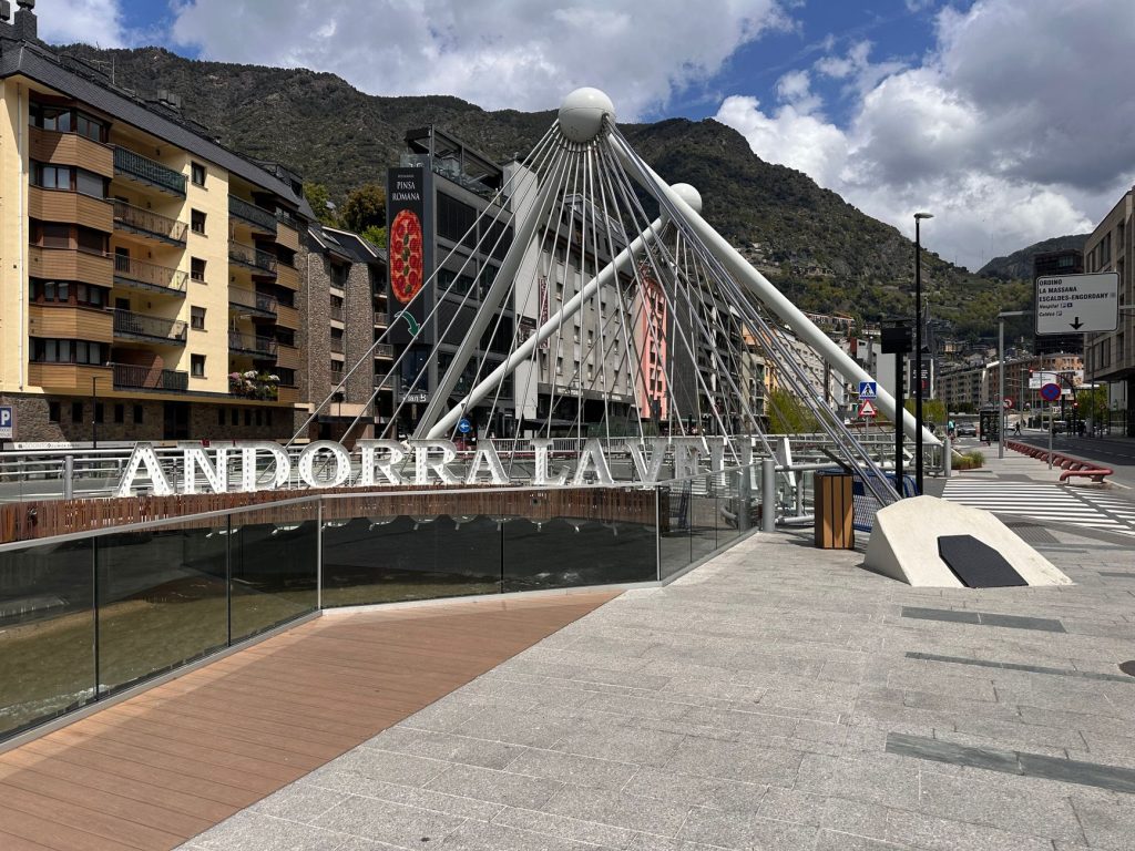 Prix du Ricard en Andorre — bouteille de Ricard en Andorre