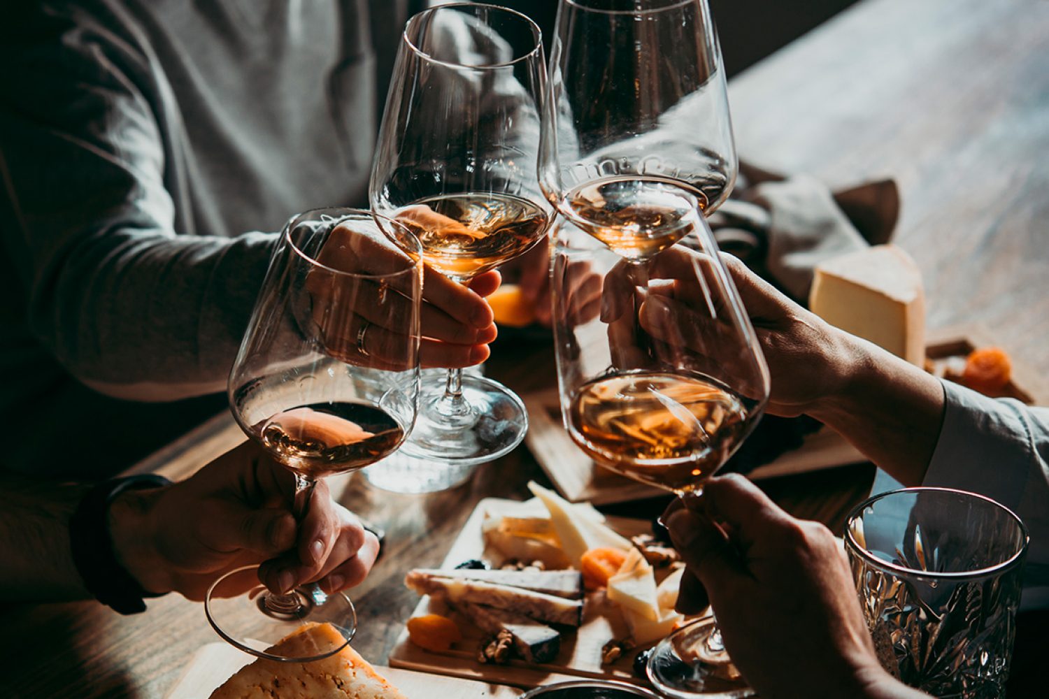 Bar à vin Paris 7 : nos bonnes adresses pour une dégustation réussie