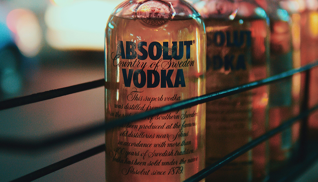 découvrez si la vodka fait vraiment grossir le ventre, ses effets sur le corps et démystifiez les idées reçues pour mieux comprendre cette boisson alcoolisée.