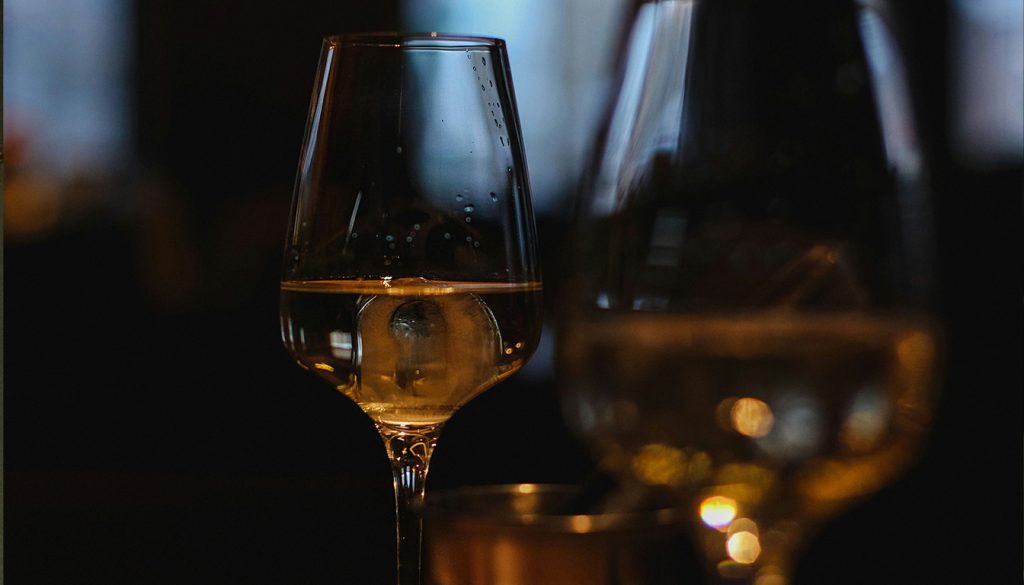 Annulation de la Percée du Vin Jaune 2025 dans le Jura : comprendre les vraies raisons — événement de dégustation de vin dans le Jura
