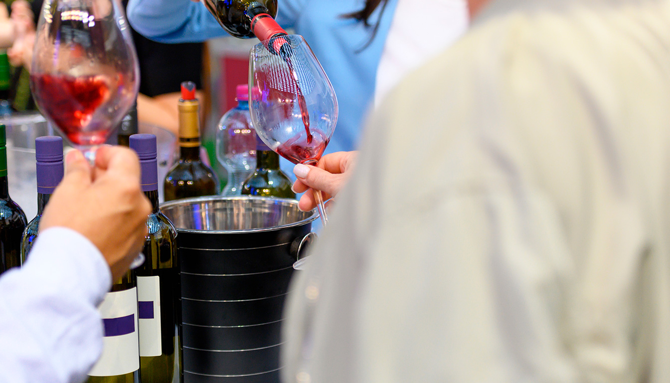découvrez la foire aux vins de colmar 2025 : programmation complète, concerts, liste des exposants et toutes les infos pratiques pour profiter pleinement de cet événement incontournable.