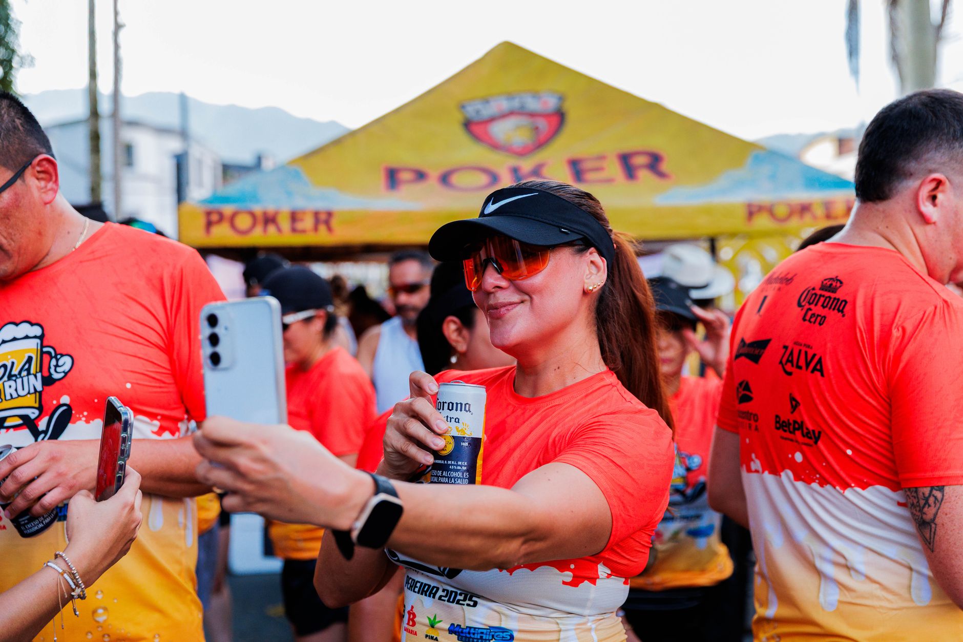 Marathon de la bière 2024 à Bergues : un événement sportif et festif qui change les codes — marathon de la bière coureurs célébration
