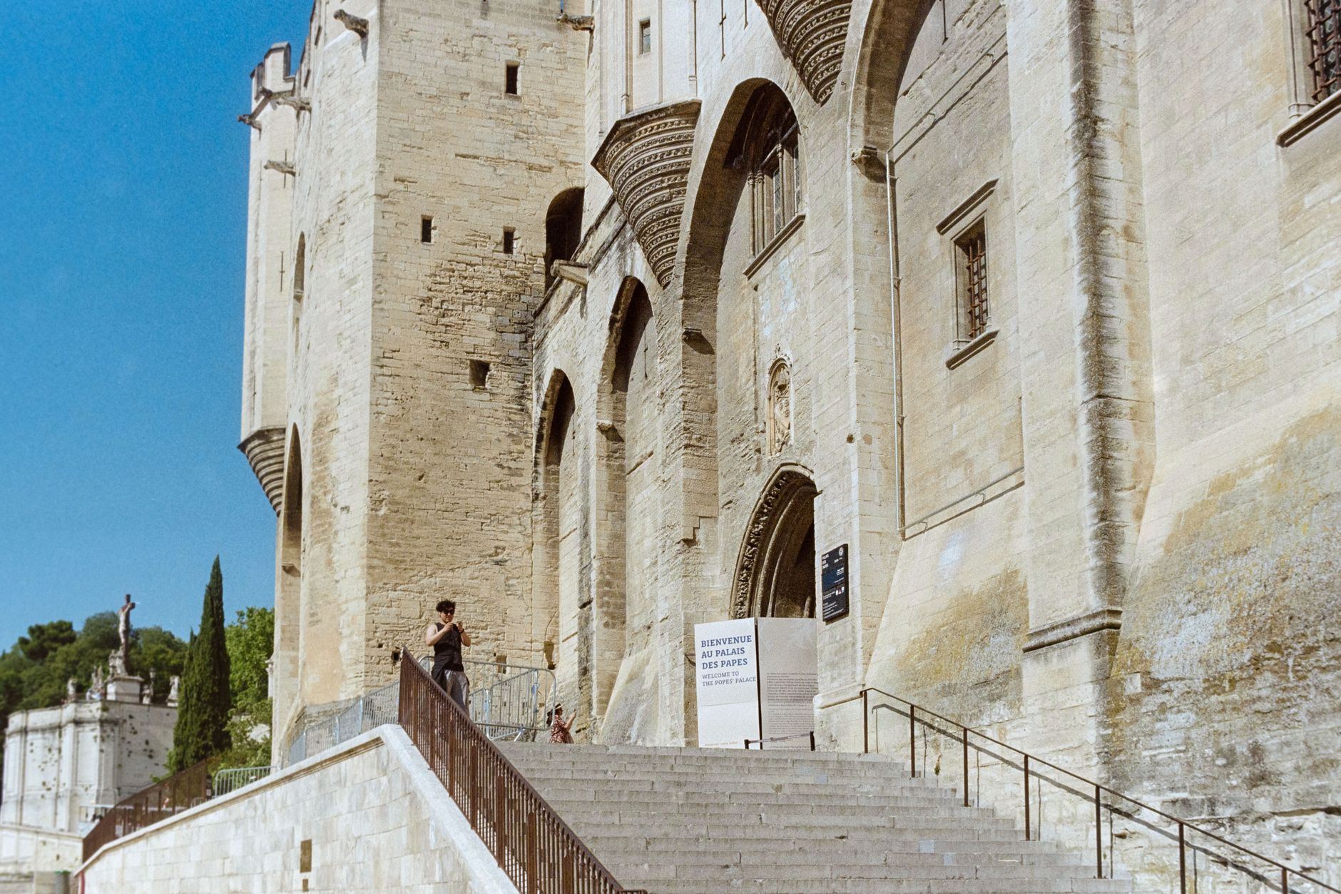 Trophées de l’œnotourisme 2025 et tourisme viticole en France : ce que l’édition d’Avignon raconte vraiment — événement œnotourisme Avignon