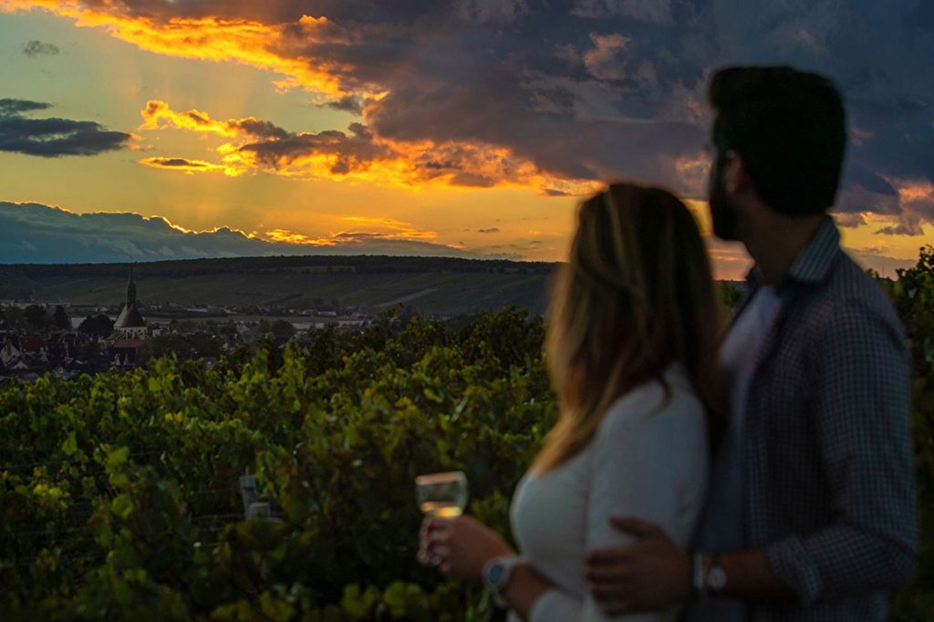 Dîner à deux : comment créer une expérience gastronomique autour du vin