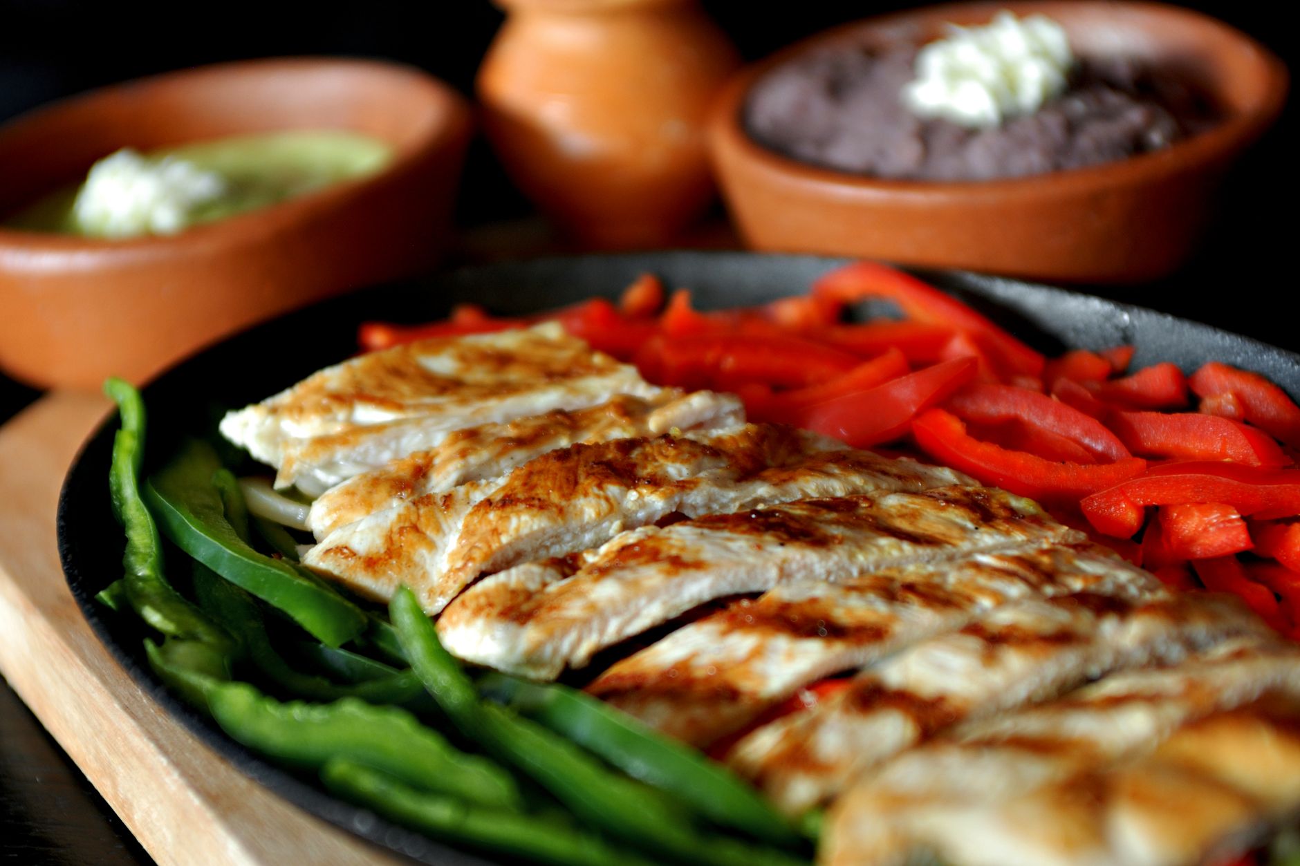 Base d’un sauté de dinde au Cookeo réussi : structure du plat rapide et méthode claire — sauté de dinde avec sauce crémeuse
