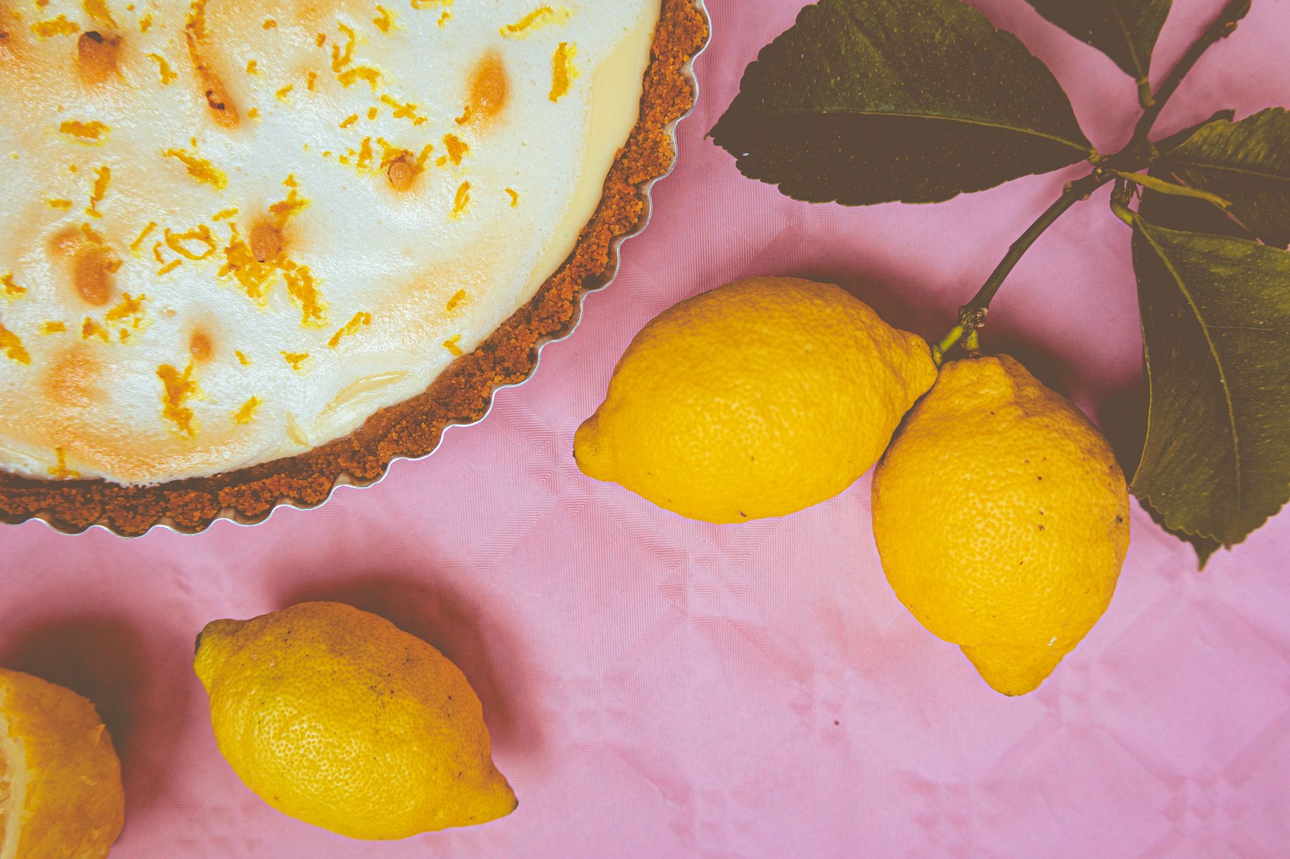 Les ingrédients de la tarte citron meringuée façon Cyril Lignac — part de tarte au citron meringuée